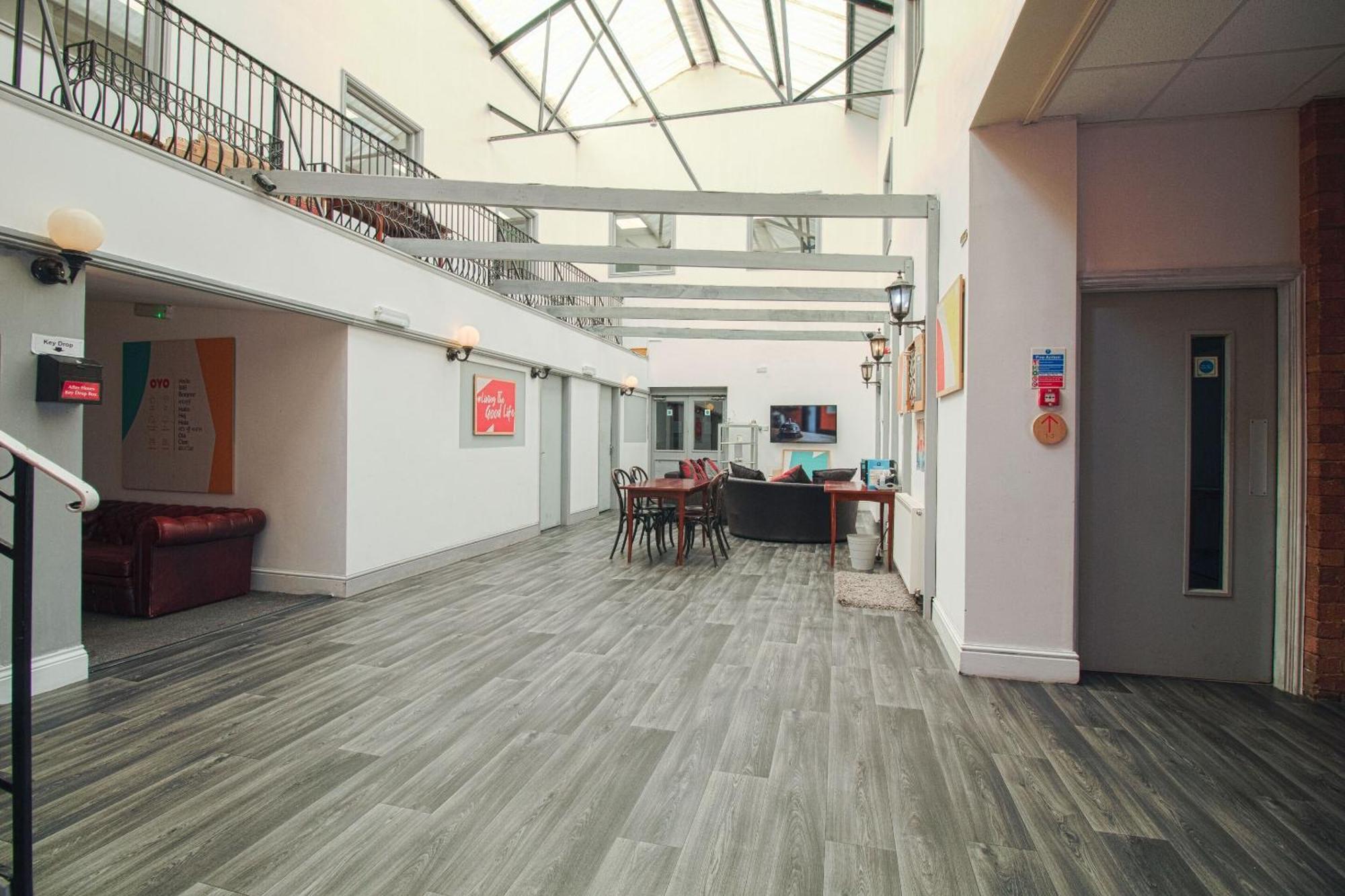 Oyo Hotel Clamart Scunthorpe Eksteriør billede